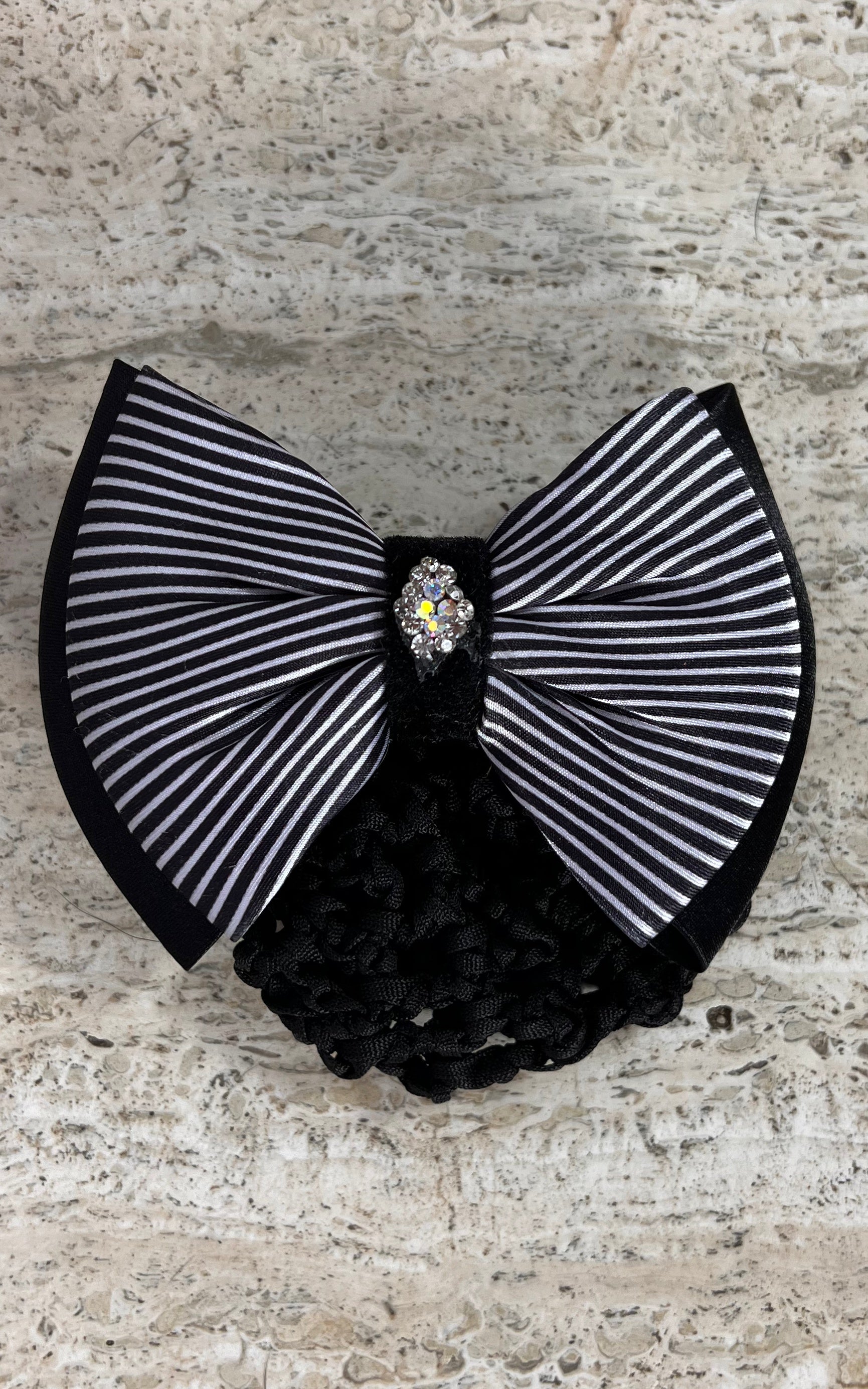 Vintage Black & White Hair Clip with Hair Net