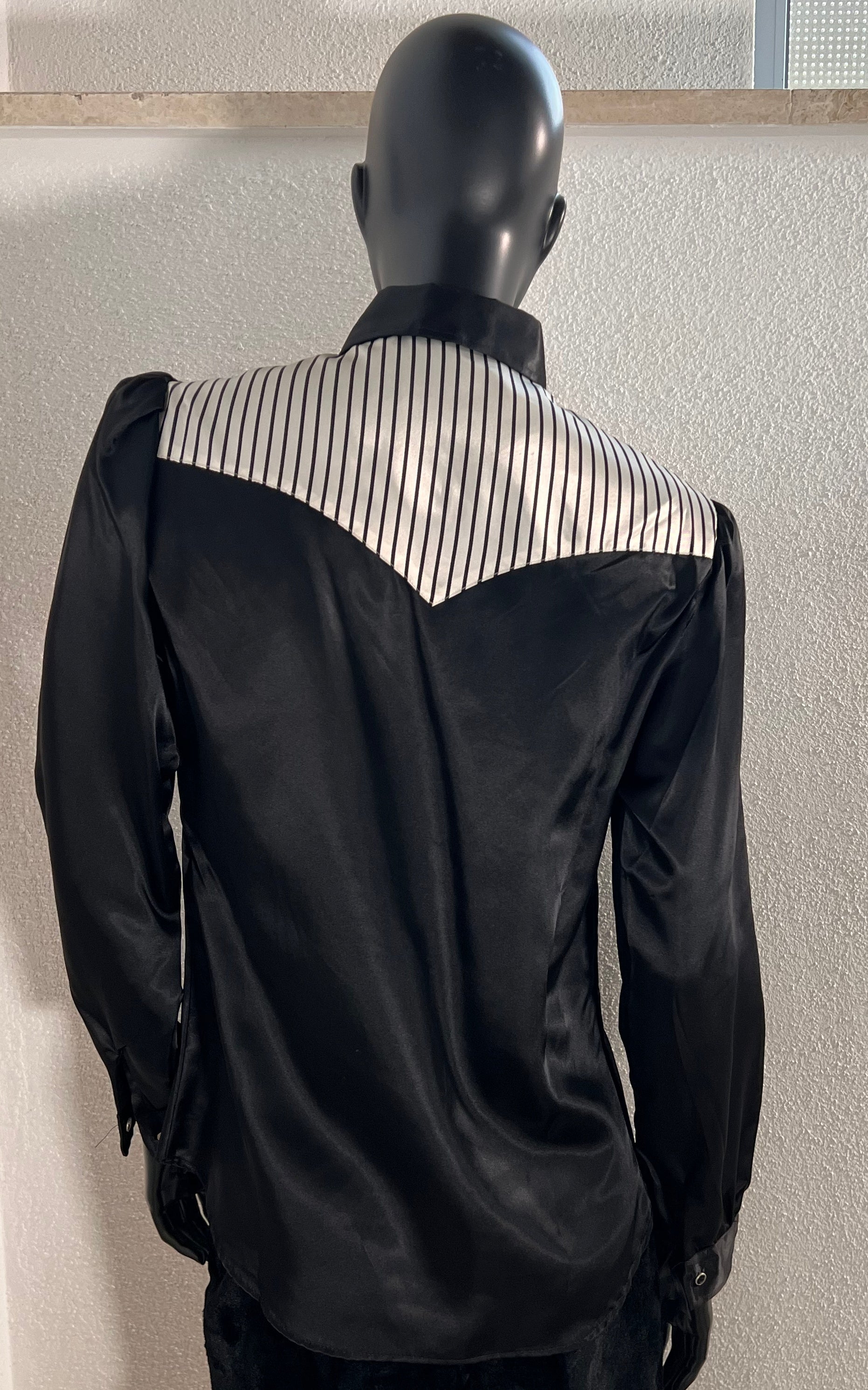 Camicia in raso vintage della collezione Kenny Rogers