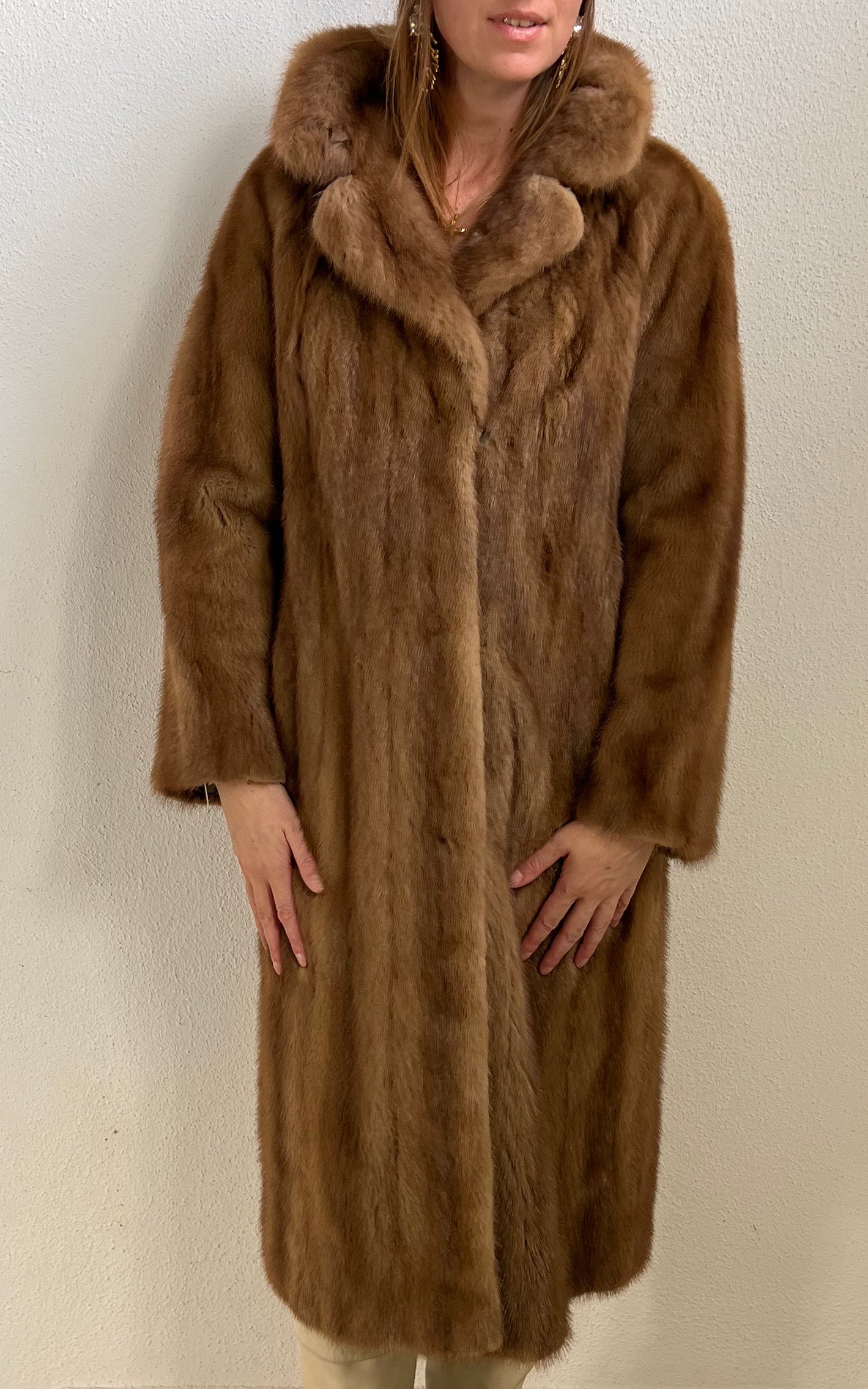 Vintage 1970s Brown Mink Fur Coat