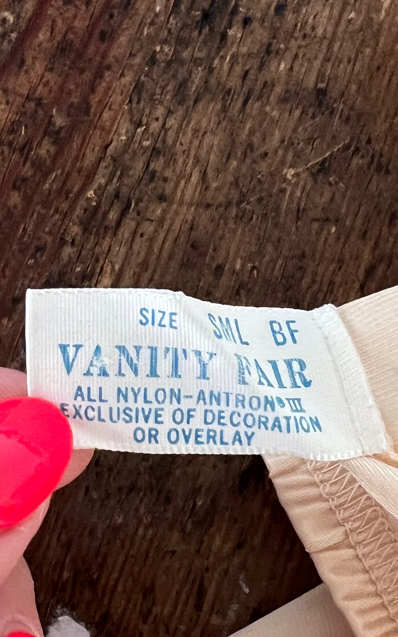 Gonna lingerie vintage in nylon