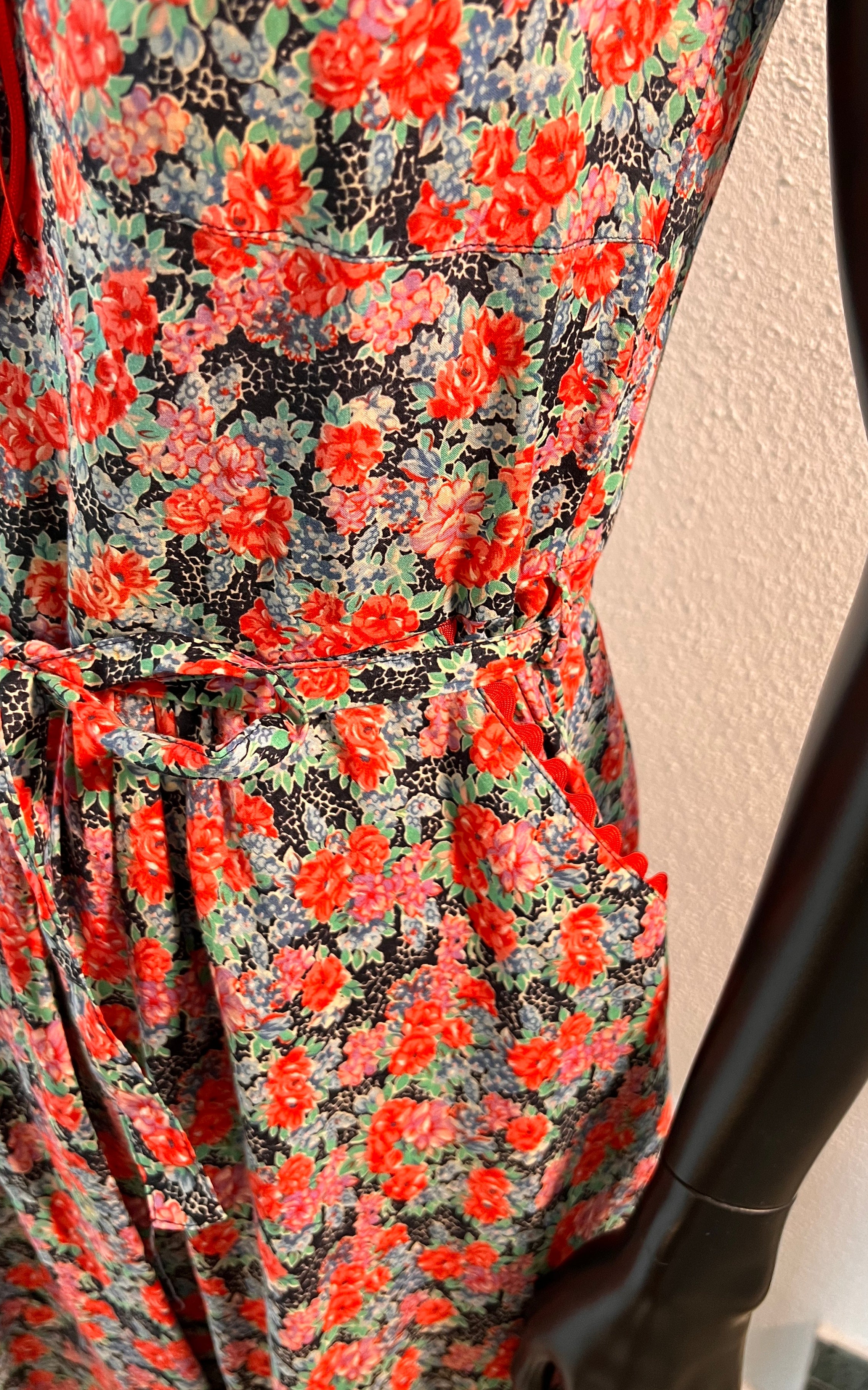 Abito vintage a fiori Betty Barclay anni '70