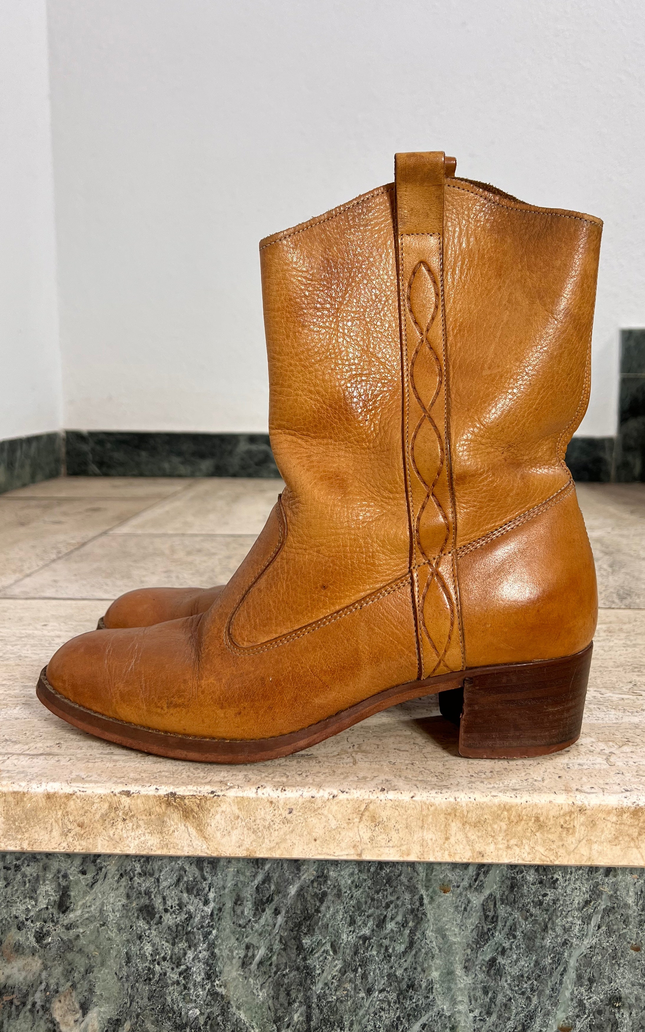 Vintage 70s Western Boots 41