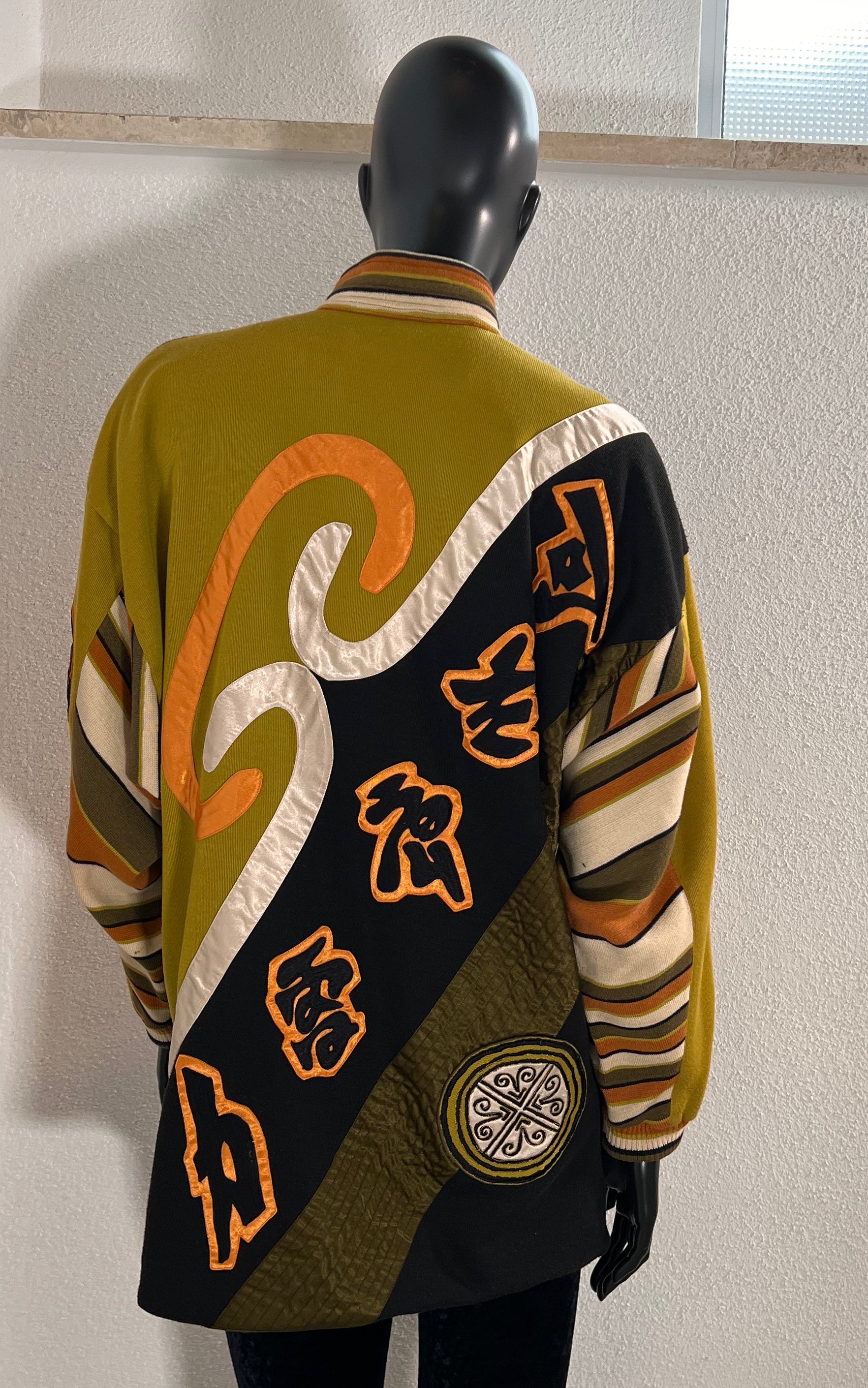 Felpa vintage Kori Joko con nappe