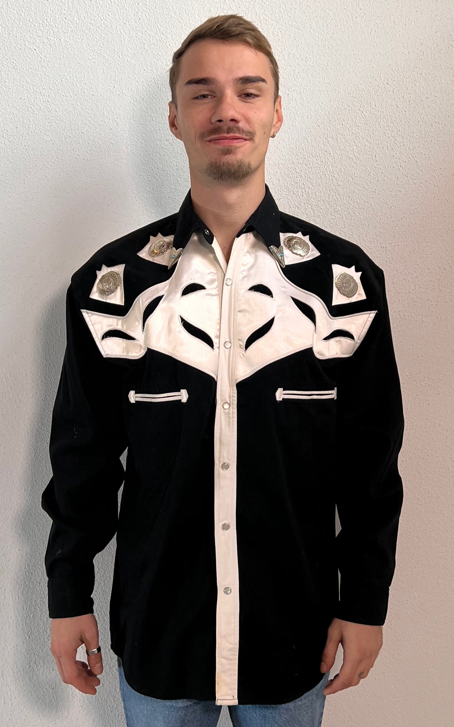Camicia vintage da uomo in stile western con bottoni