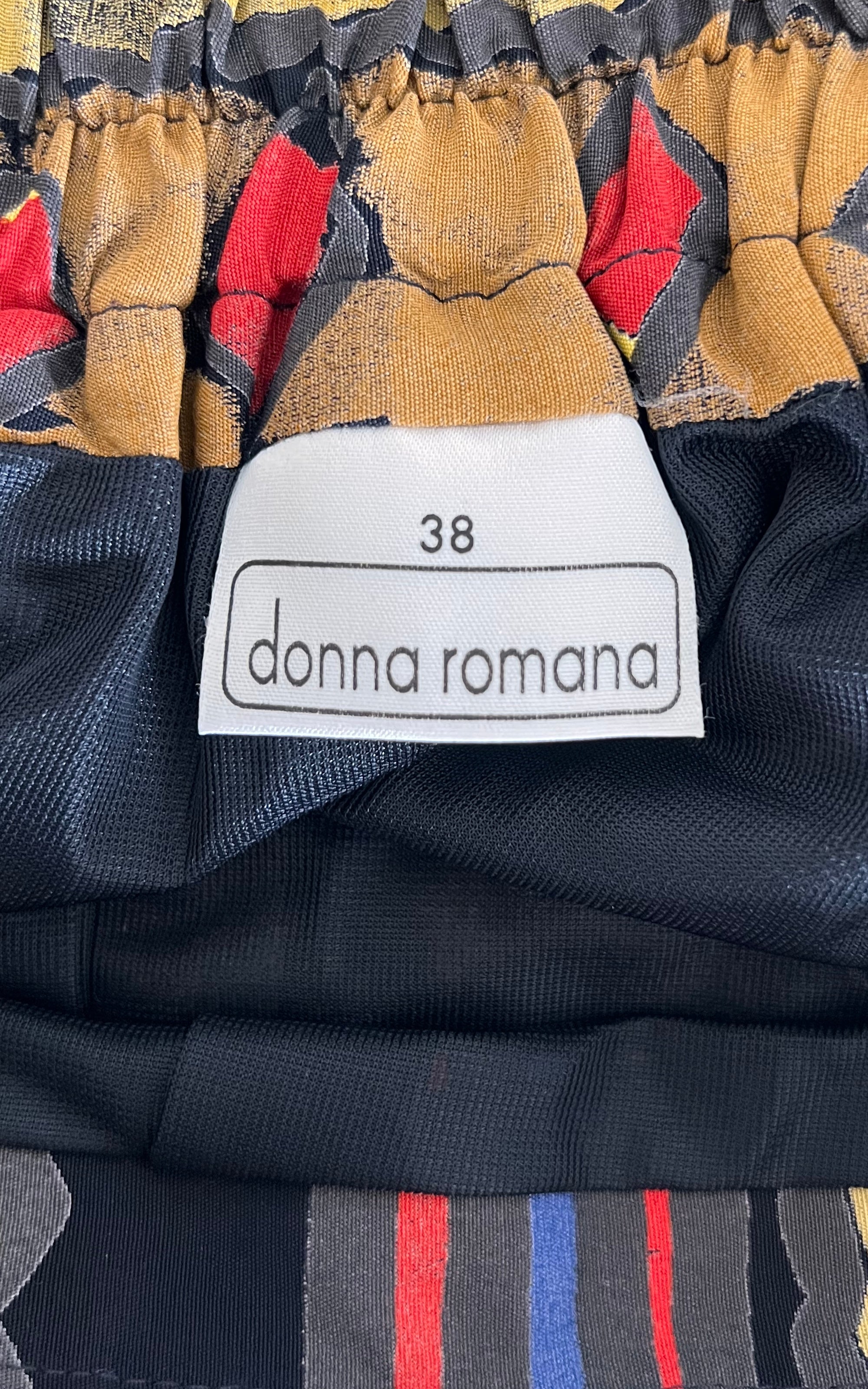 Vintage Donna Romana Abstract Floral Pleated Maxi Skirt