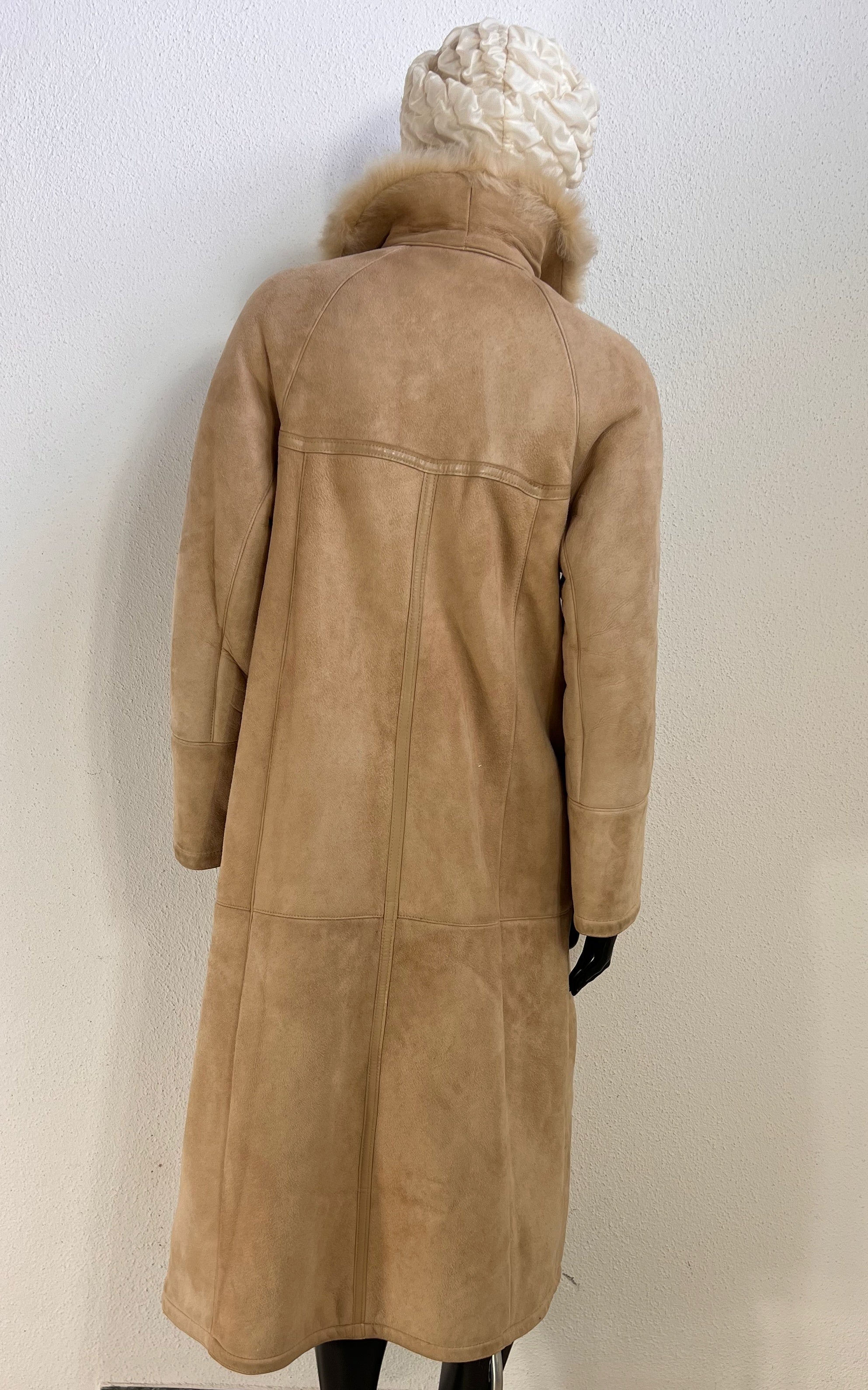 Vintage 1970s Beige Shearling Maxi Coat