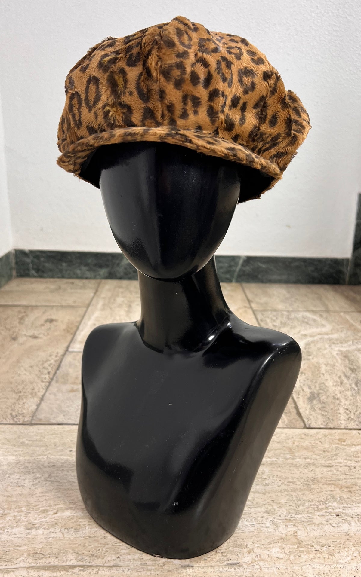 Vintage Leopard Print Faux Fur Bakerboy Cap