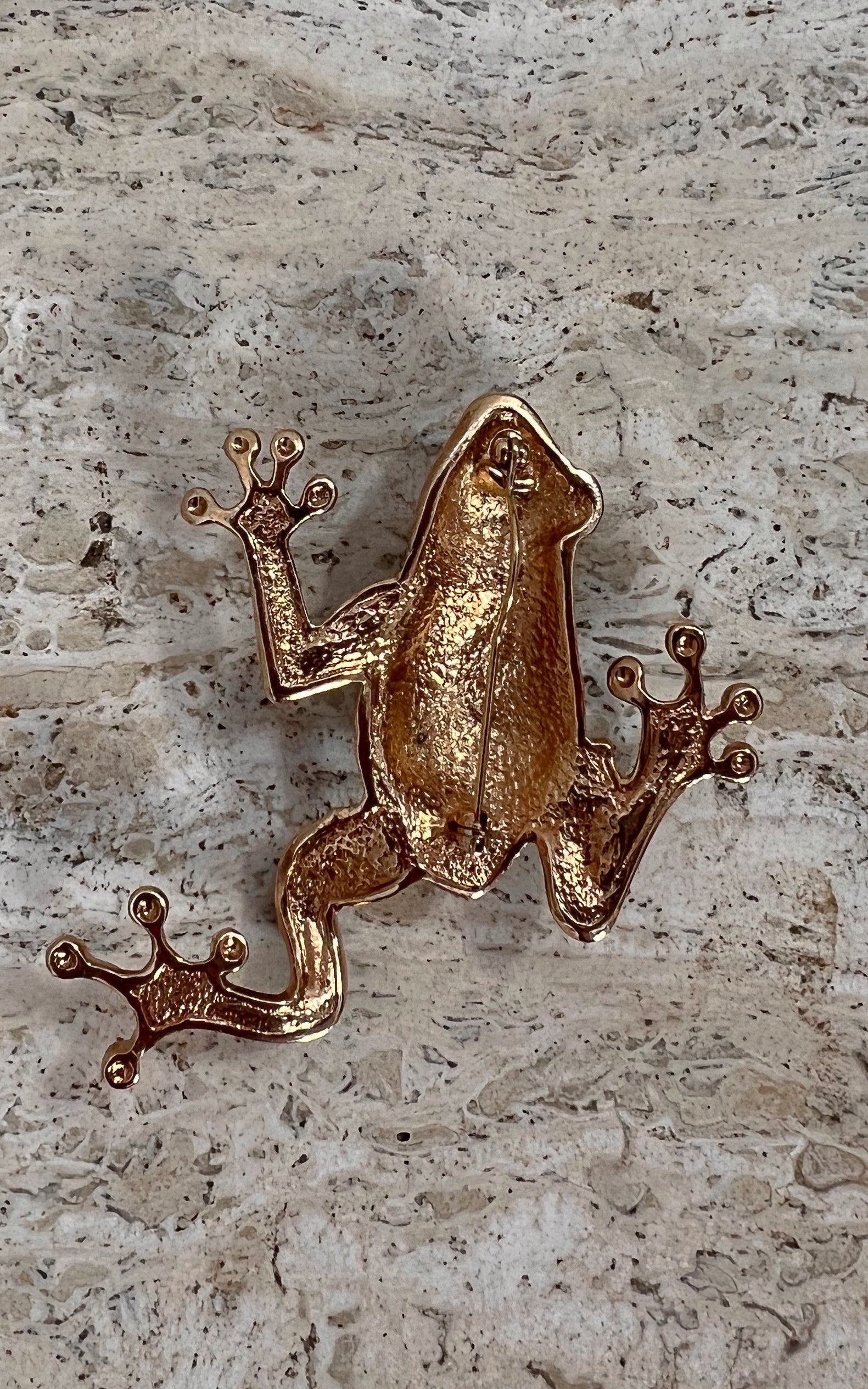 Vintage Sparkling Green Frog Brooch