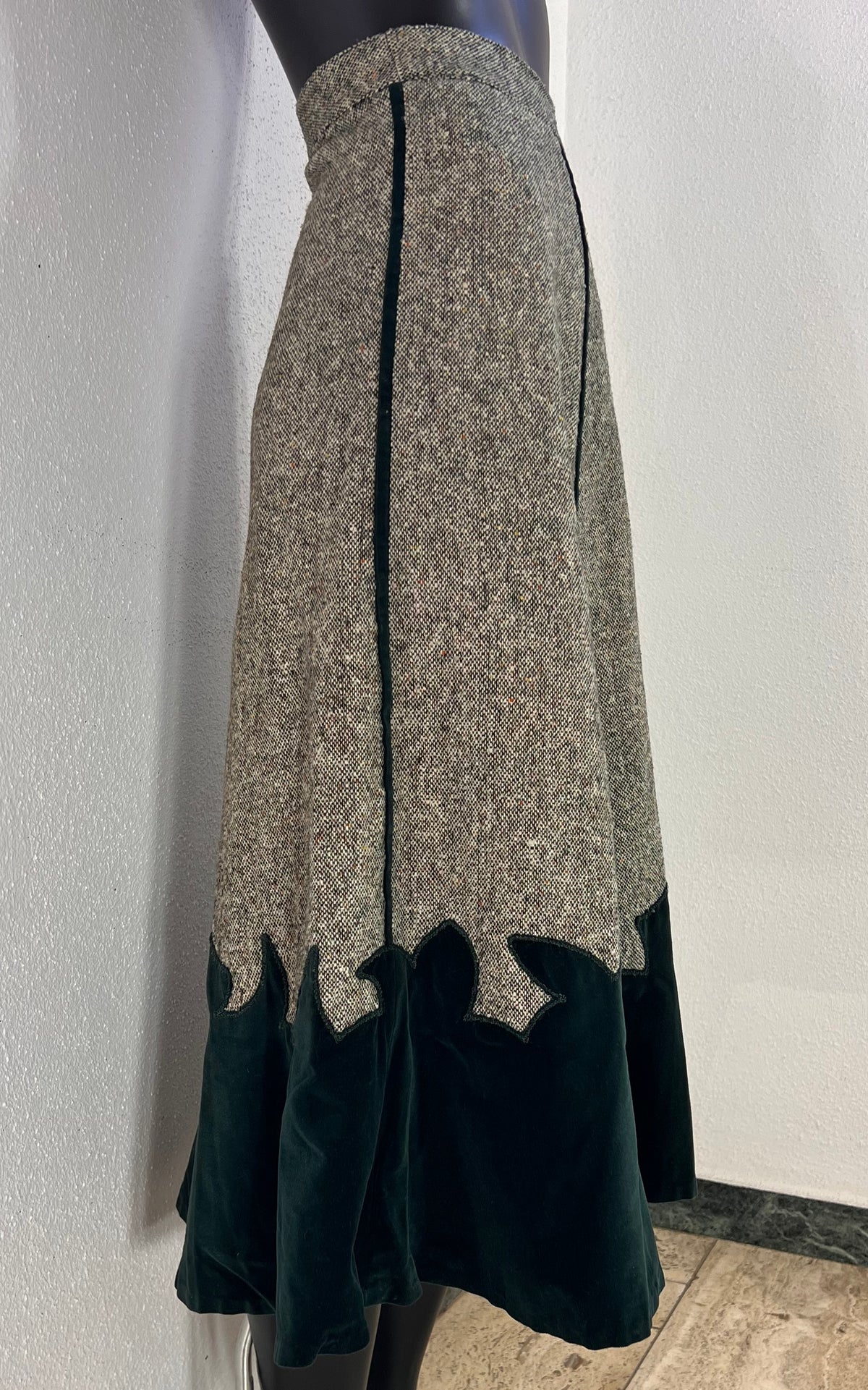 Rare 1930s/1940s Tweed & Velvet Midi Skirt