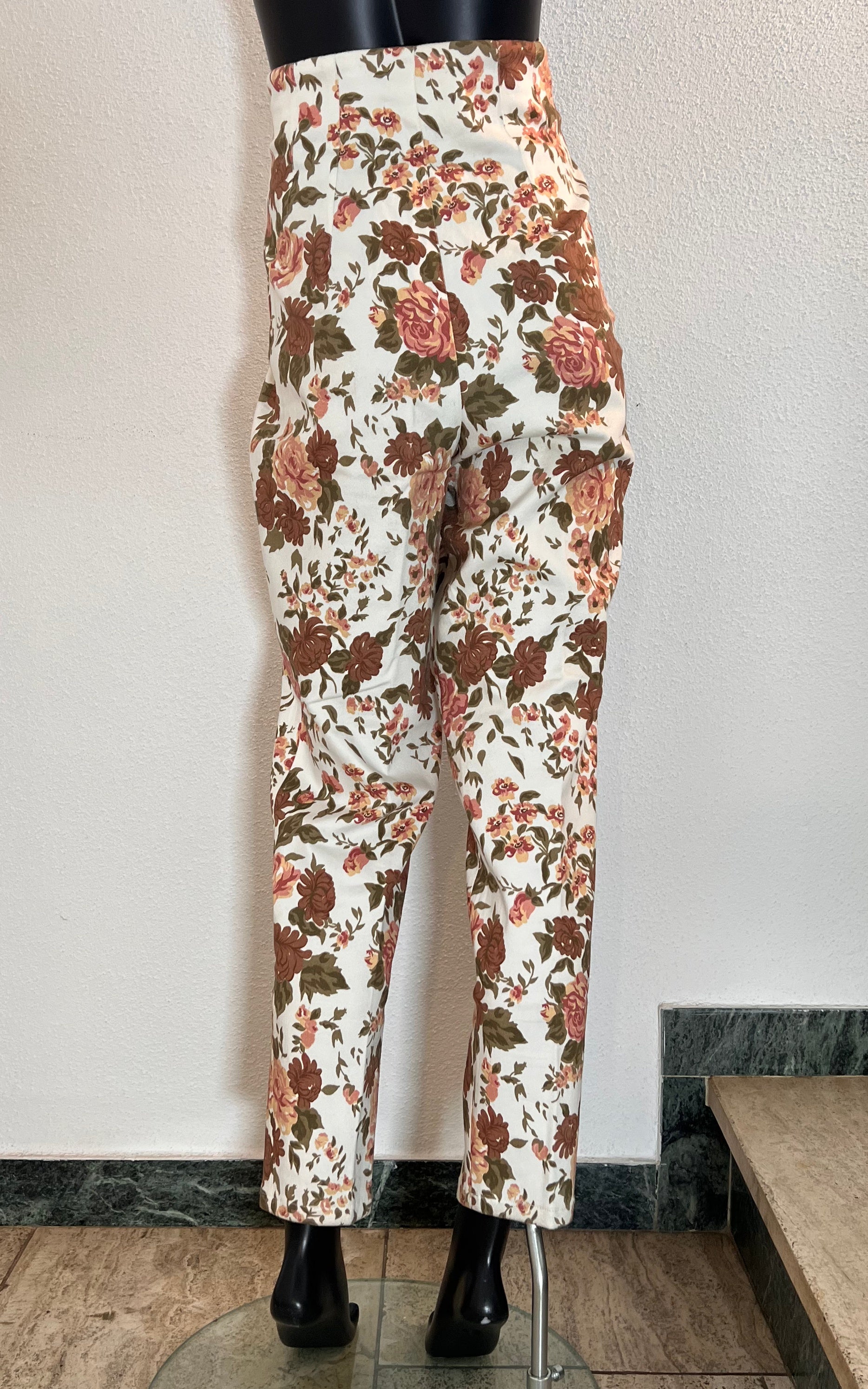 Pantaloni vintage a vita alta con fiori anni '90