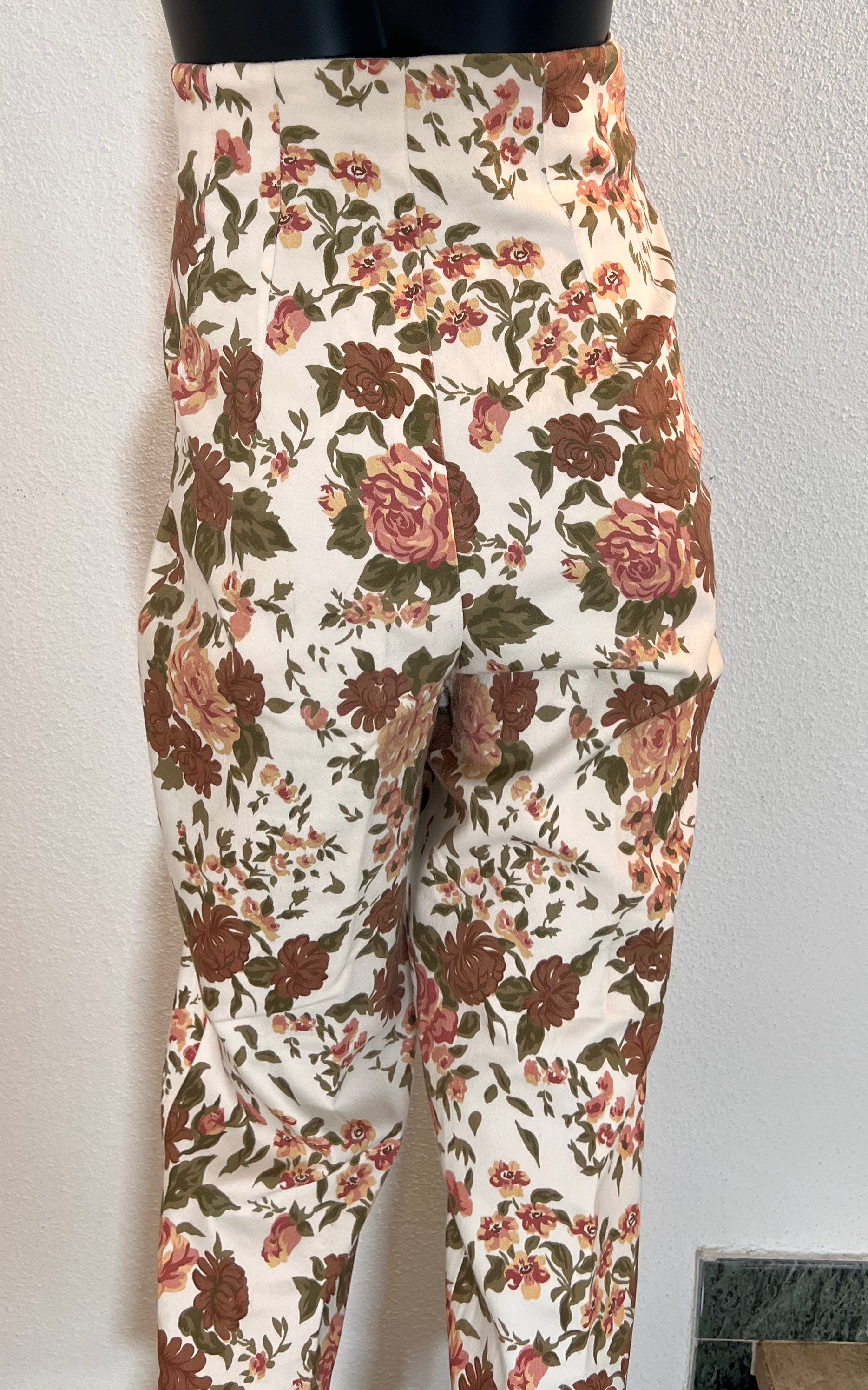 Pantaloni vintage a vita alta con fiori anni '90