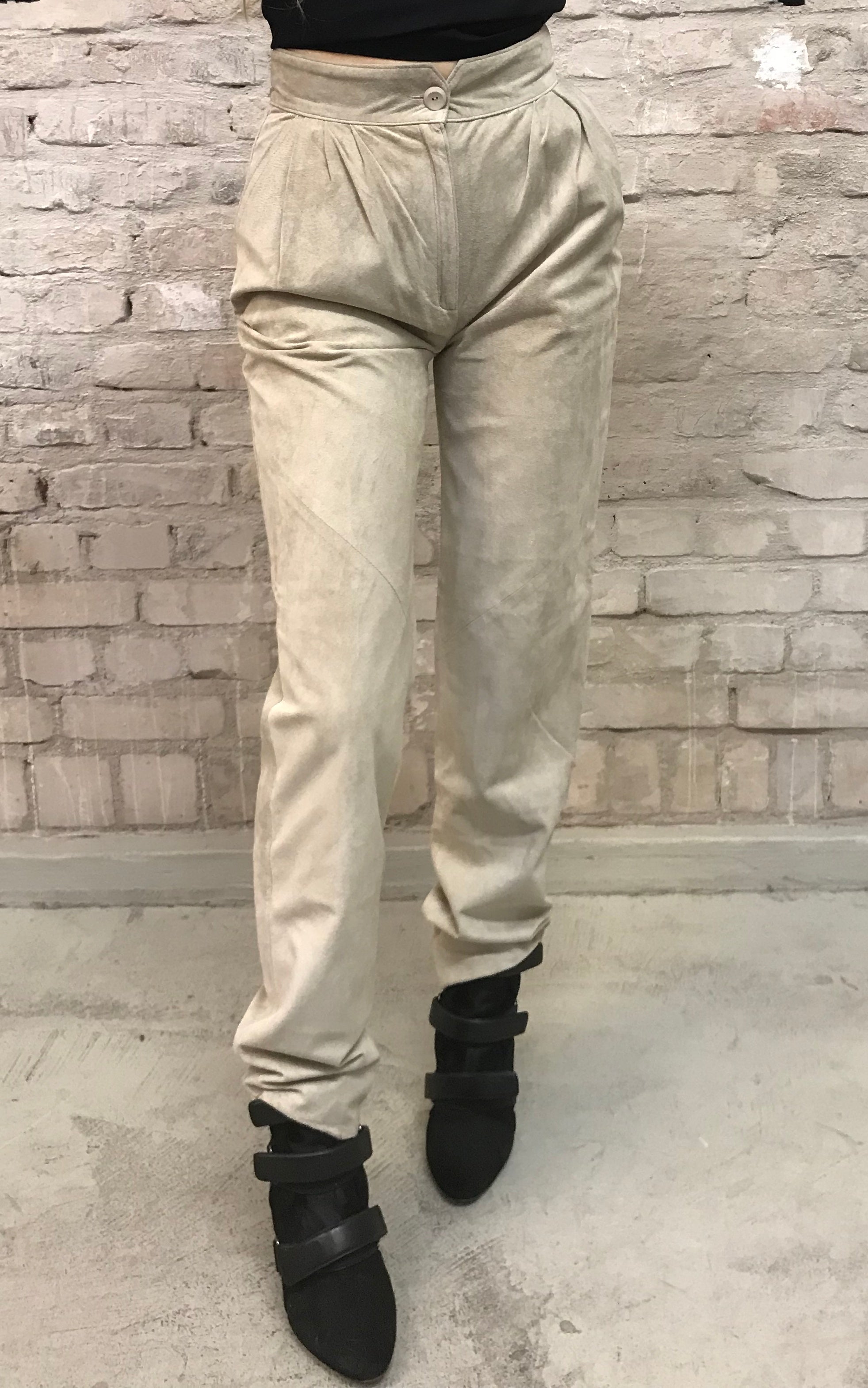 Pantaloni in pelle scamosciata vintage a vita alta
